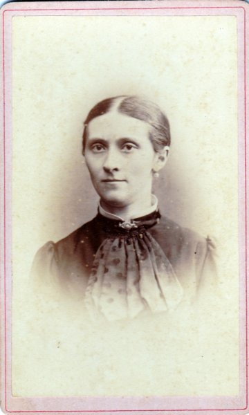 eltjeritzema18521923vrouwvangerritdusseldorp18531915.jpg