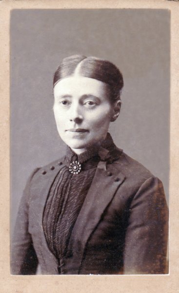 annasijpkes18531937.jpg