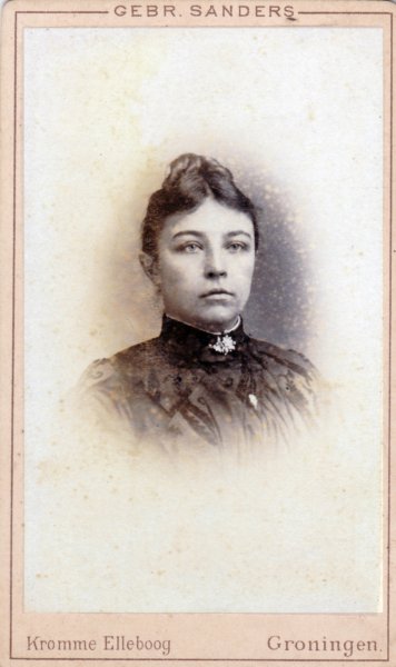 frouweelisabethdethmers18671954.jpg