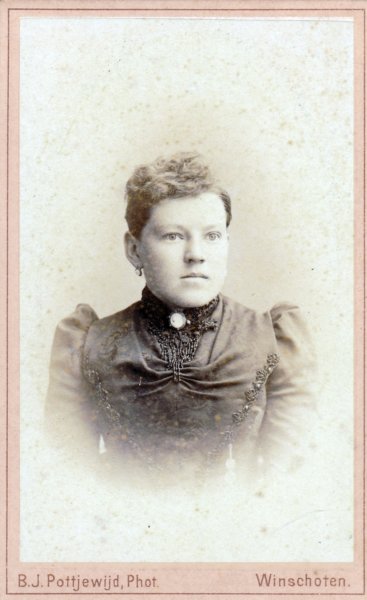 trijntjeschuring18681940.jpg