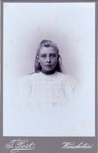 iektjedethmers2808189506091986vrouwevanwillemreilingh188719432.jpg